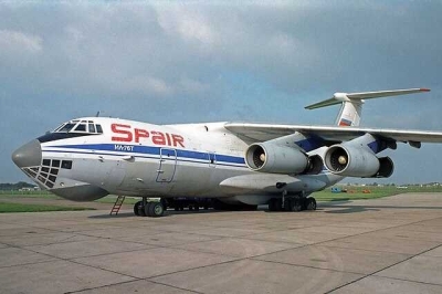 Пассажирский самолёт с 132 пассажирами на борту столкнулся с светотехническим оборудованием во время взлёта в аэропорту Белграда