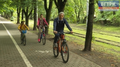 Велосезон в Калининграде открыт: Кленовая аллея станет зоной активного отдыха